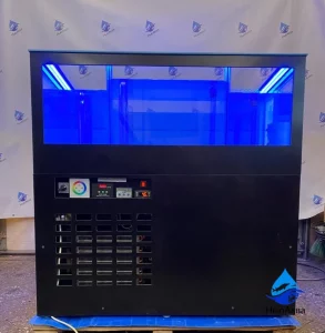 Комбинированная витрина. Вид сзади.