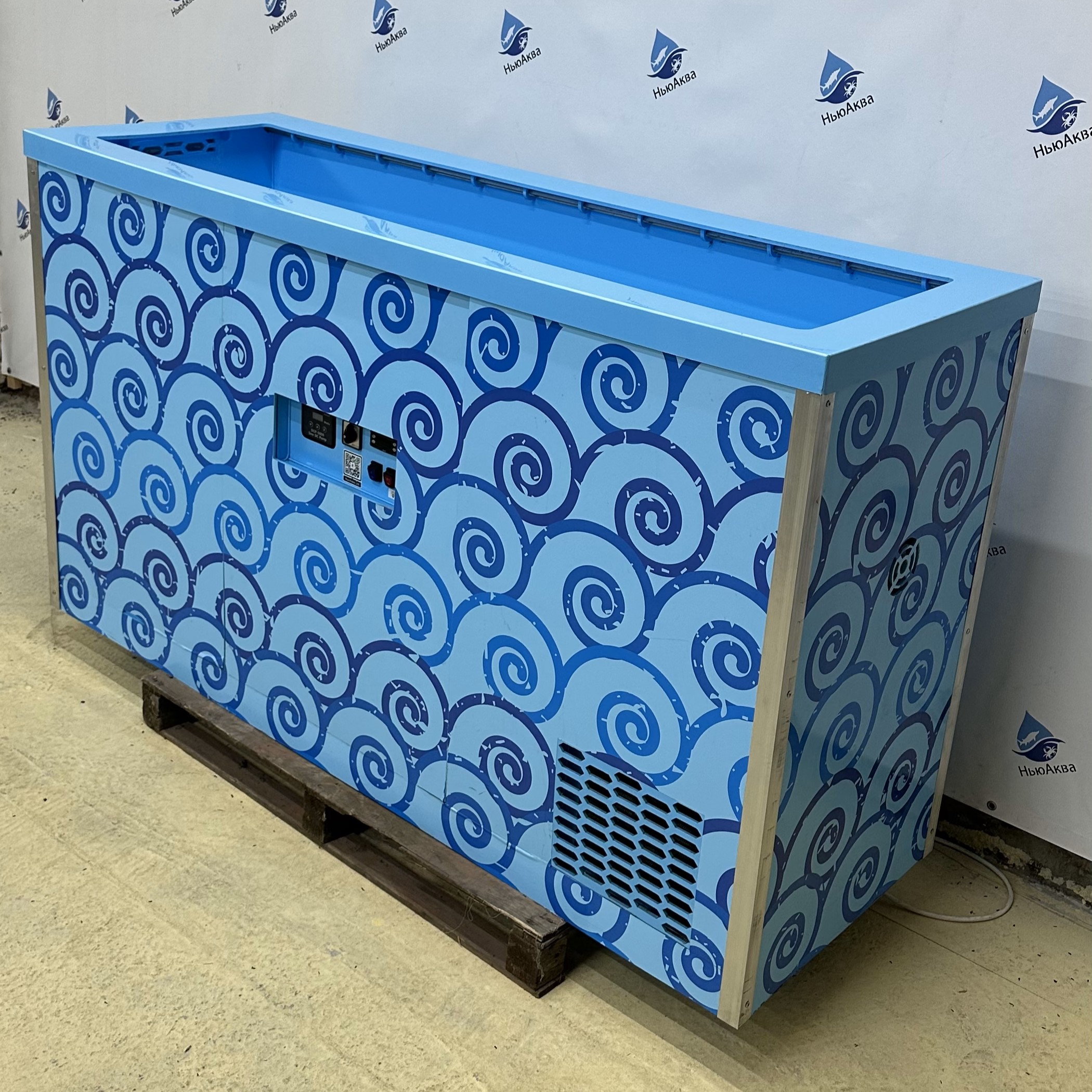 Емкость вид сбоку